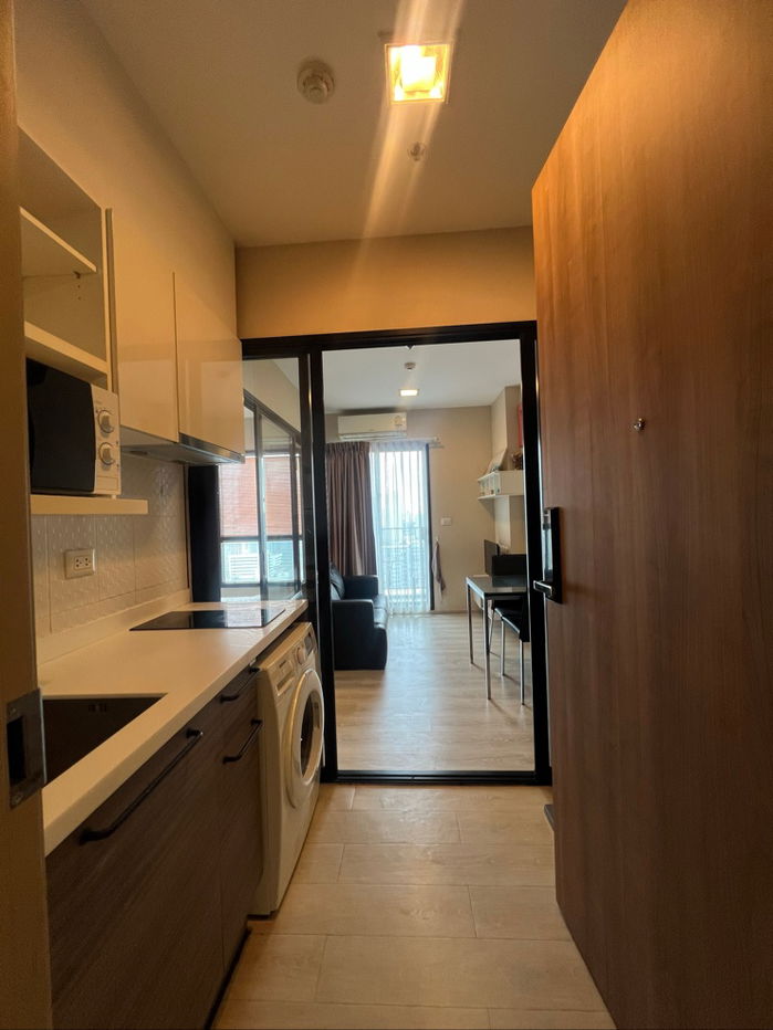 picture Urgent For Rent Condo lette Midst Rama9 MRT Rama9 Ready To move in  - 2/9