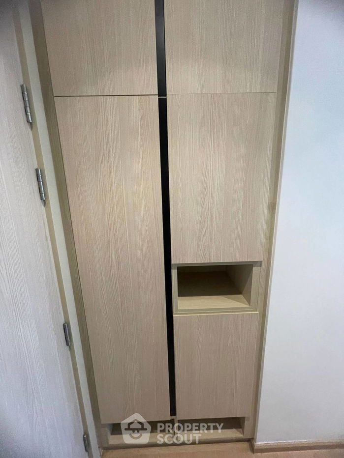 picture 1-BR Condo at Maru Ekkamai 2 near BTS Ekkamai (ID 1485756) - 8/14