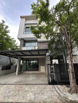 4-BR Semi-detached House in Lat Phrao (ID 2043775)