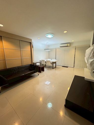 บ้าน 3 ชั้น 3 นอน 3 น้ำ โนเบิล คิวบ์ พัฒนาการ พื้นที่ 186 ตร.ม. ใกล้ Airport Link รามคำแหง ค่าเช่า 45,000 บาท