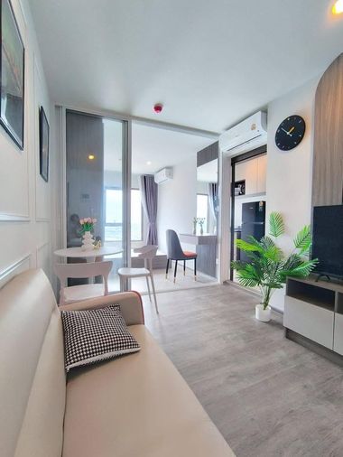 code : D88 ให้เช่าคอนโด รีเจ้นท์ โฮม วุฒากาศ (Regent Home Wutthakat) | ห้องใหม่ แต่ง Built-in หรู ชั้นสูง วิวสวย ใกล้ BTS วุฒากาศ 180 ม.