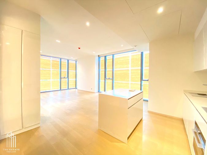 For rent The Strand Thonglor ห้องใหญ่ 2 ห้องนอน 2 ห้องน้ำ 90 ตร.ม. ใกล้ BTS ทองหล่อ วิวเมือง พร้อมอ่างอาบน้ำ@80,000 Baht
