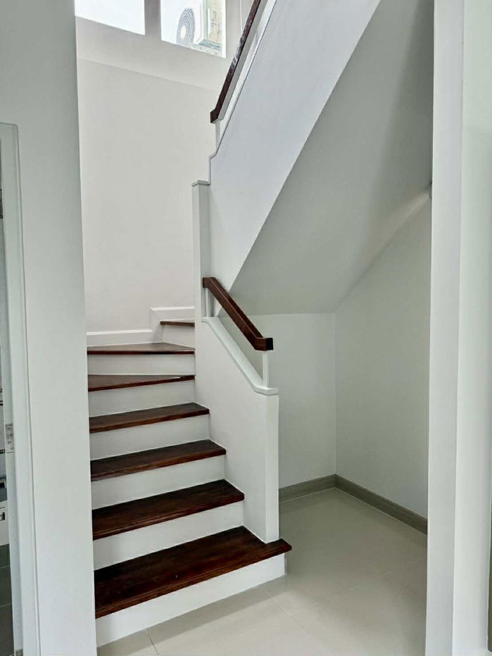 picture 🏡 Fully Renovated Single House – Brand New Furniture & Appliances | Siwalee Meechok Project - 5/15