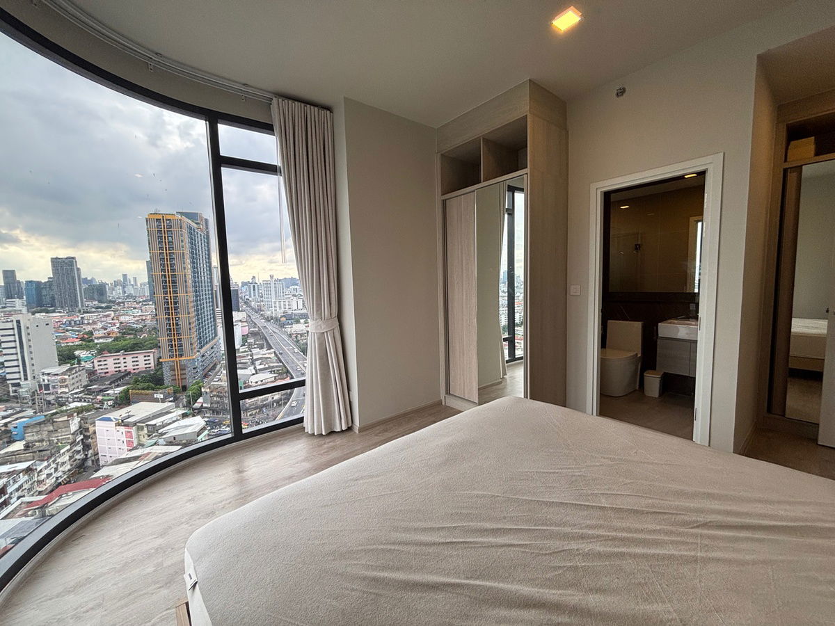 picture Available Now – For Rent / Sale: The Tree Pattanakarn - Ekkamai Condominium 2 bedroom - 13/15