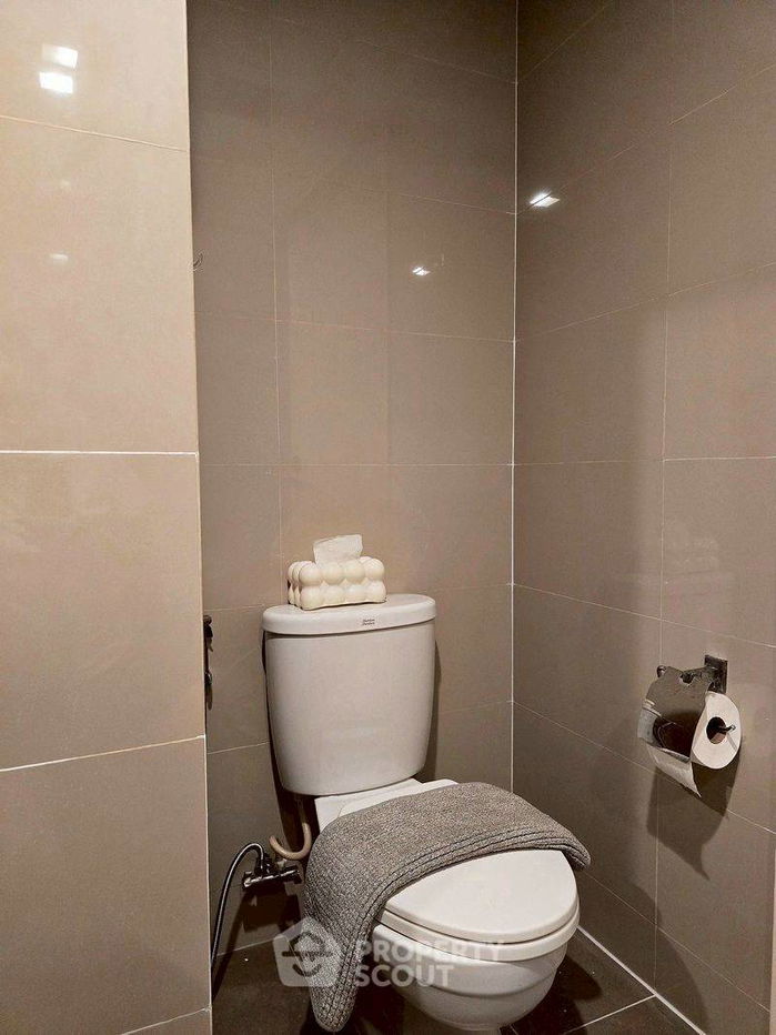 picture 1-BR Condo at Maestro 39 Sukhumvit 39 near BTS Phrom Phong (ID 2323524) - 12/12