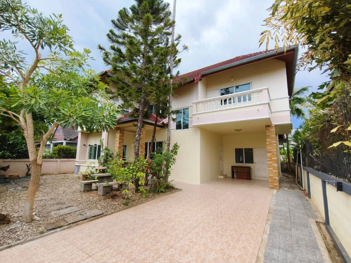 รูป ขายบ้านเดี่ยว 2 ชั้น แถวถนนสมโภชเชียงใหม่ 700 ปี เข้าออกได้หลายทาง T.0946511456 - รูปที่ 2/19