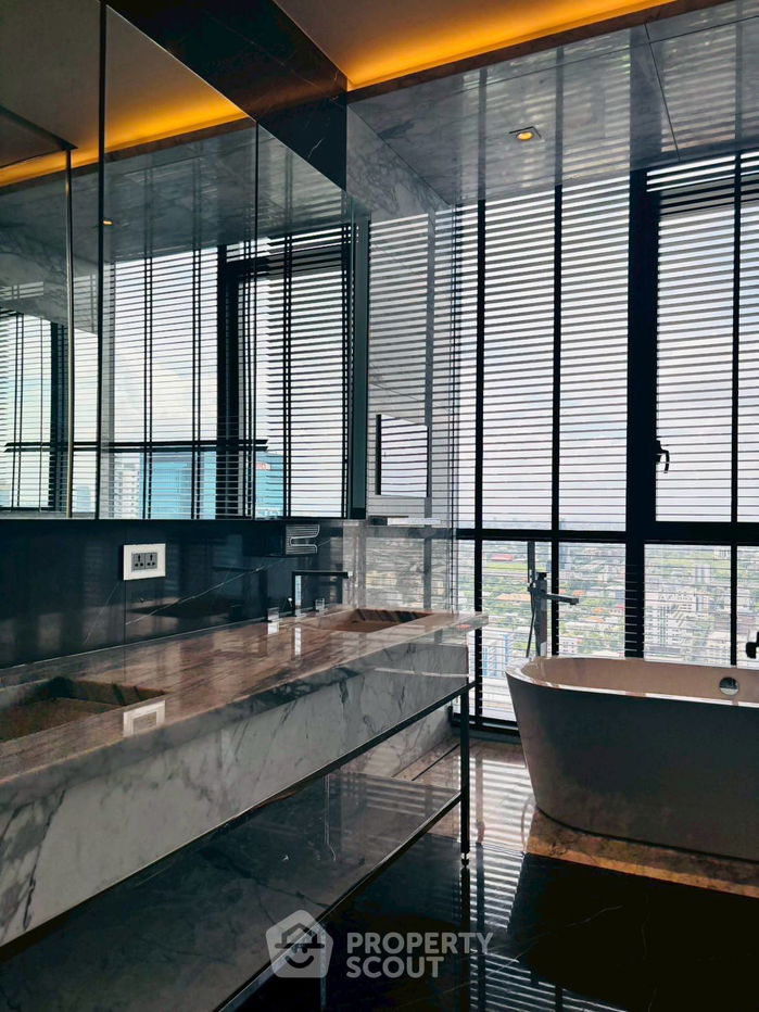 picture 3-BR Condo at The Monument Thonglo close to Thong Lo (ID 2322272) - 4/5