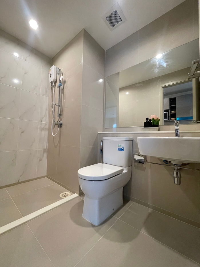 picture 🔥🚝Room for rent, new condo, walk down to BTS Erawan, "Aspire Prime Erawan", near the expressway, easy to find food, move in immediately🔥 - 10/15