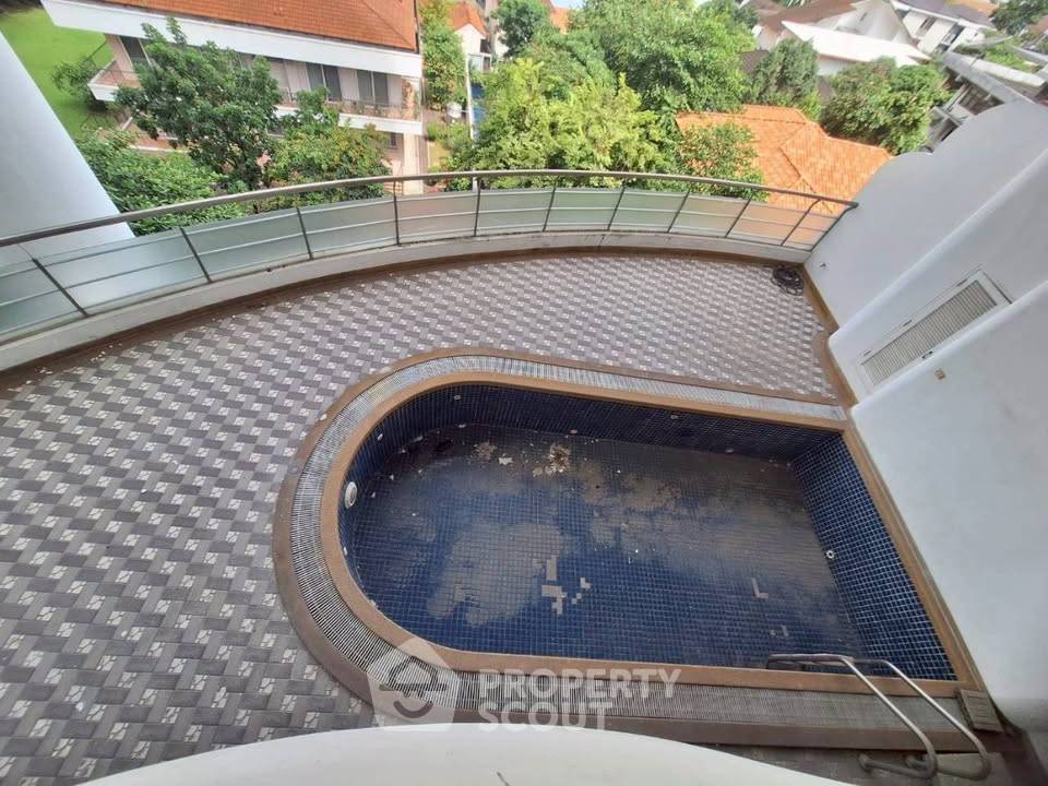 รูป คอนโด 4-ห้องนอน ที่ เลอ รัฟฟิเน่ สุขุมวิท 24 คอนโดมิเนียม ใกล้ BTS พร้อมพงษ์ (ID 2321002) - รูปที่ 5/5