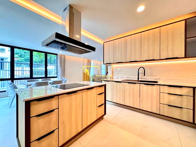 เช่าบ้านเดี่ยว กรมส่งเสริมวัฒธรรม : Remarkable 3 Bedroom House For Rent in Thonglor Area - BR28281SH