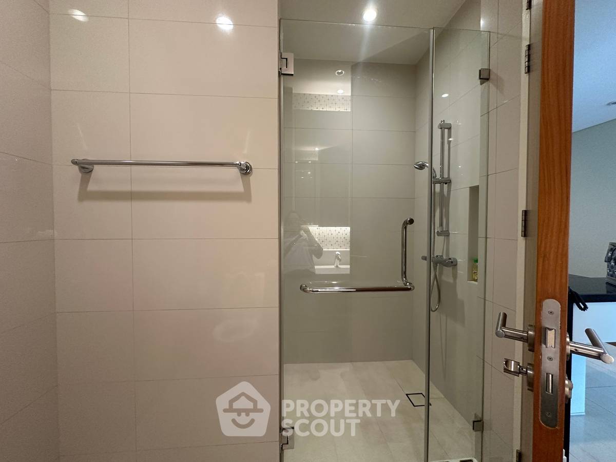 รูป คอนโด 2-ห้องนอน ที่ ไบร์ท สุขุมวิท 24 คอนโดมิเนียม ใกล้ BTS พร้อมพงษ์ (ID 2075791) - รูปที่ 12/13