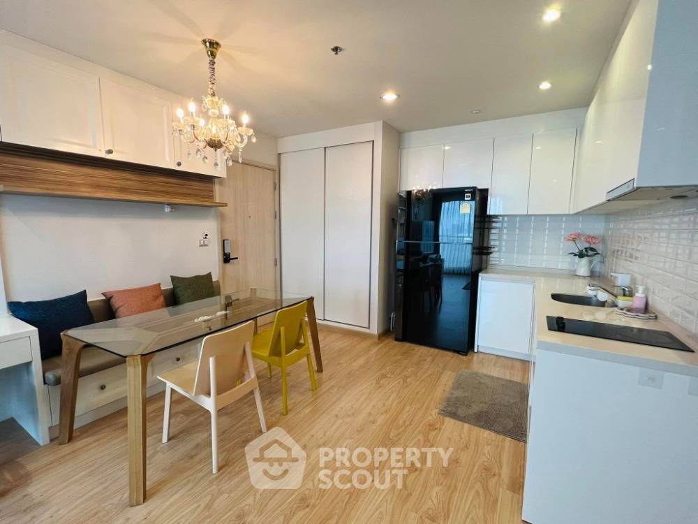 picture 2-BR Condo at Rhythm Sukhumvit 42 near BTS Ekkamai (ID 1803221) - 3/18