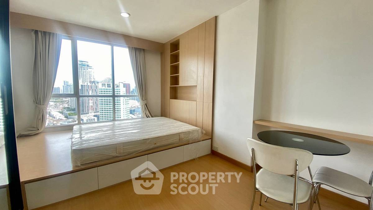 picture 1-BR Condo at Life Sukhumvit 62 near BTS Bang Chak (ID 2325403) - 4/10