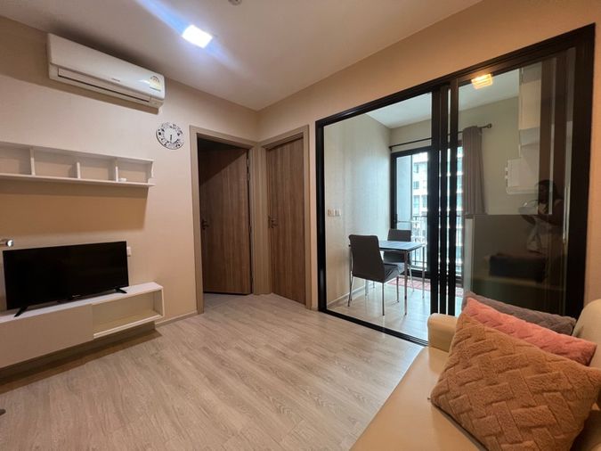 Urgent For Rent Condolette Midst Rama 9 MRT Rama9 Ready to move in 