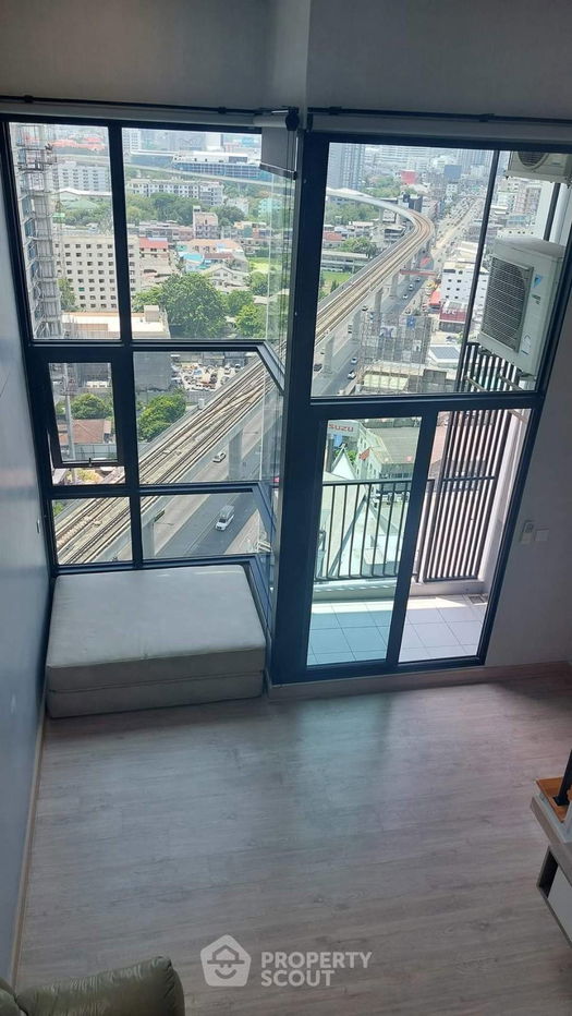 รูป คอนโด 1-ห้องนอน ที่ ไนท์บริดจ์ ดูเพล็กซ์ ติวานนท์ ใกล้ MRT กระทรวงสาธารณสุข (ID 1453441) - รูปที่ 6/10