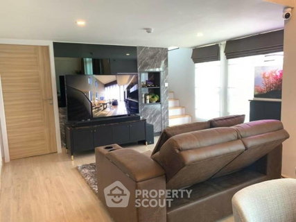 2-BR Condo at Knightsbridge Duplex Tiwanon near MRT Ministry of Public Health (ID 1479009)