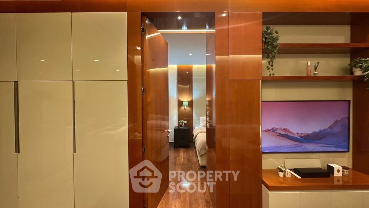 picture 1-BR Condo at The Address Sukhumvit 28 near BTS Phrom Phong (ID 2325218) - 9/19