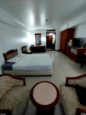 Condos for sale Makro Charan Sanit Wong : P-41694 Chao Phraya River View! Juldis River Mansion Studio with Full Furnishings! Near CBD! 3.09M Line Id: @easythaihome 085-592-2897