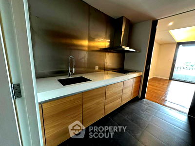 ขายคอนโด : คอนโด 3-ห้องนอน ที่ เดอะ พาโน พระราม 3 ใน บางโพงพาง (ID 2325054)