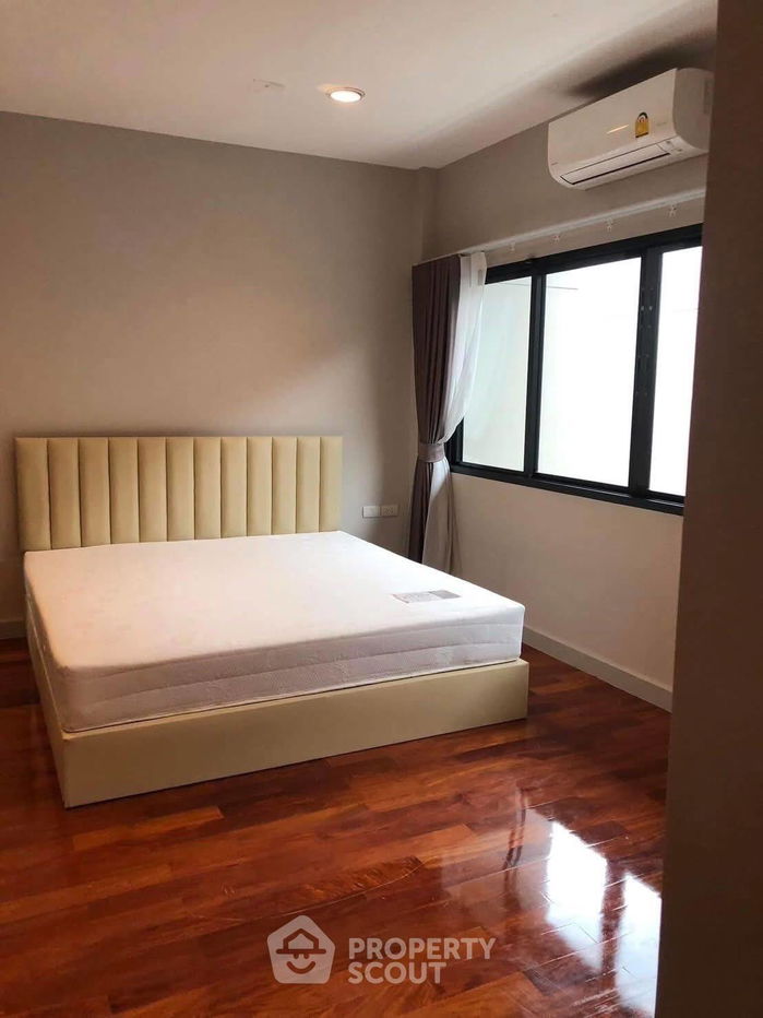 รูป บ้าน 4-ห้องนอน ที่ แกรนด์ บางกอก บูเลอวาร์ด สาทร - ปิ่นเกล้า ใน บางระมาด (ID 2325685) - รูปที่ 9/12