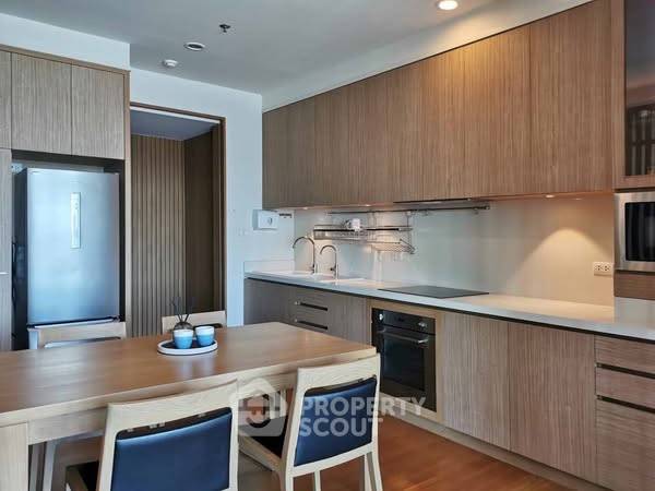 picture 4-BR Condo at Parco Condominium in Thung Maha Mek (ID 2324466) - 4/8