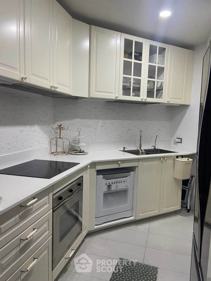 รูป คอนโด 2 ห้องนอน 125 ตร.ม. ที่ Central City East Tower ย่านบางนา (ID 2325243) - รูปที่ 12/17