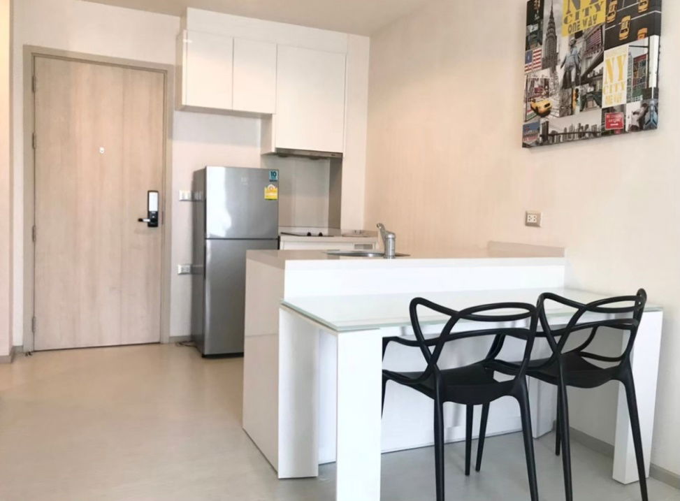 picture TA3479📲LineID @556ryccg🚆45 sqm 1 Bedroom Floor22 Rhythm Sukhumvit42 Fully furnished near BTS Ekkamai (200m), Gateway Ekamai - 1/10