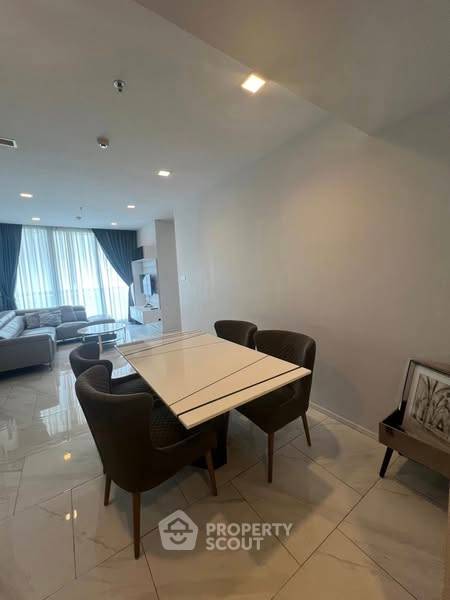 picture 2-BR Condo at Hyde Sukhumvit 11 near BTS Nana (ID 2324657) - 2/20
