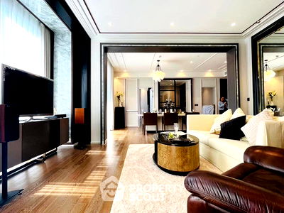 Condos for rent รพ.เซนต์หลุยส์ : 3-BR Condo at Muniq Langsuan near BTS Ratchadamri (ID 2215336)