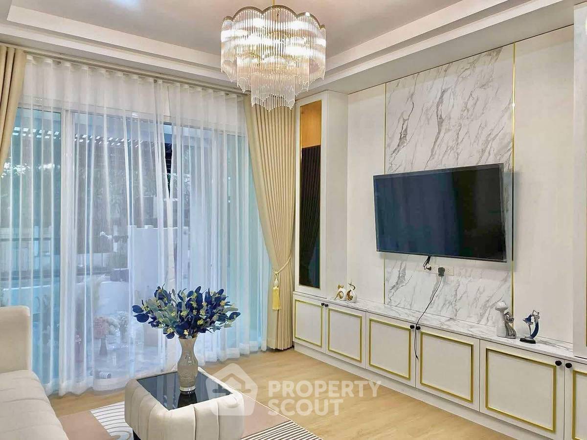 รูป บ้าน 4-ห้องนอน ที่ บ้านสิริน พัทยา ใกล้ เมืองพัทยา (ID 2106479) - รูปที่ 4/20
