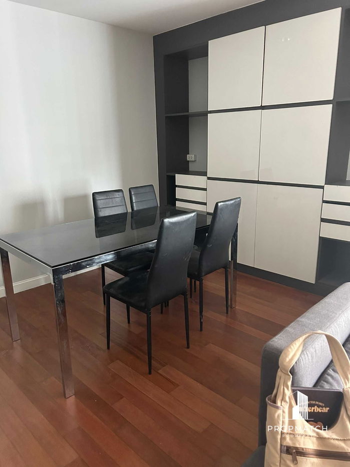 รูป  ✨Flash Deal ✨Belle Grand Rama 9 ( 2Bed 2Bath 93SQM.) แต่งครบพร้อมอยู่ !! เพียง 45,000 บาทต่อเดือน Tel.0981315848 @propmatch - รูปที่ 2/12
