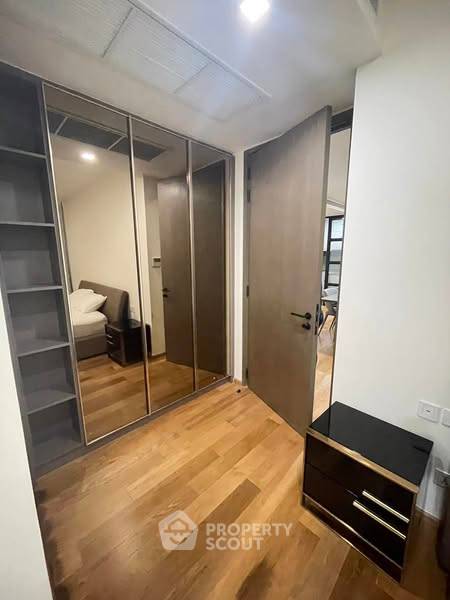 รูป คอนโด 3-ห้องนอน ที่ มีลเลอร์ สุขุมวิท 40 ใกล้ BTS เอกมัย (ID 2325346) - รูปที่ 3/10