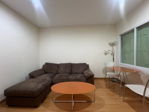 Urgent For rent condo Life @ Sukhumvit 65 BTS Ekkamai 