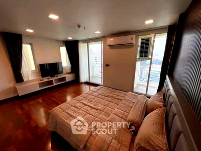Condos for sale : 1-BR Condo at Baan Siri Silom near BTS Surasak (ID 2325665)
