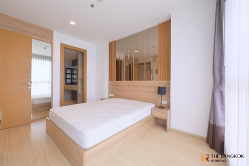 RHYTHM Ratchada-Huaikhwang Save Time, Convenient Travel near MRT Huai Khwang Station