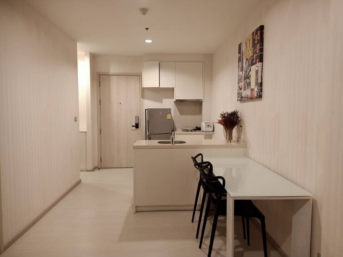 picture BTS Ekkamai 50 m. Price  25,000 Baht Condo Rhythm Sukhumvit 42 ( Rental ) - 6/10