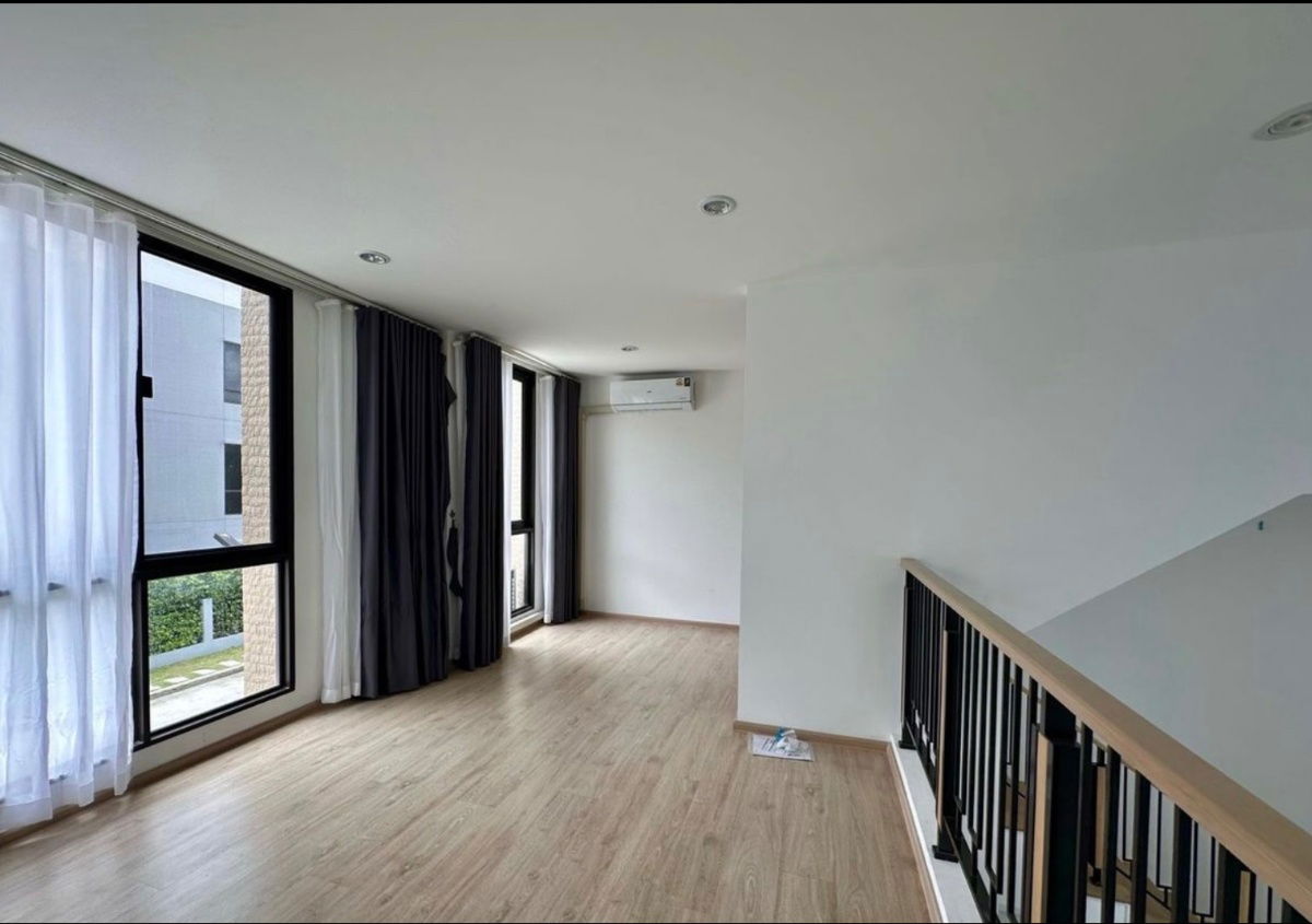 picture Sale Commercial building , 3.5 floors, Estara Haven, Phatthanakan 20, beautiful,add Line @841qqlnr - 6/15