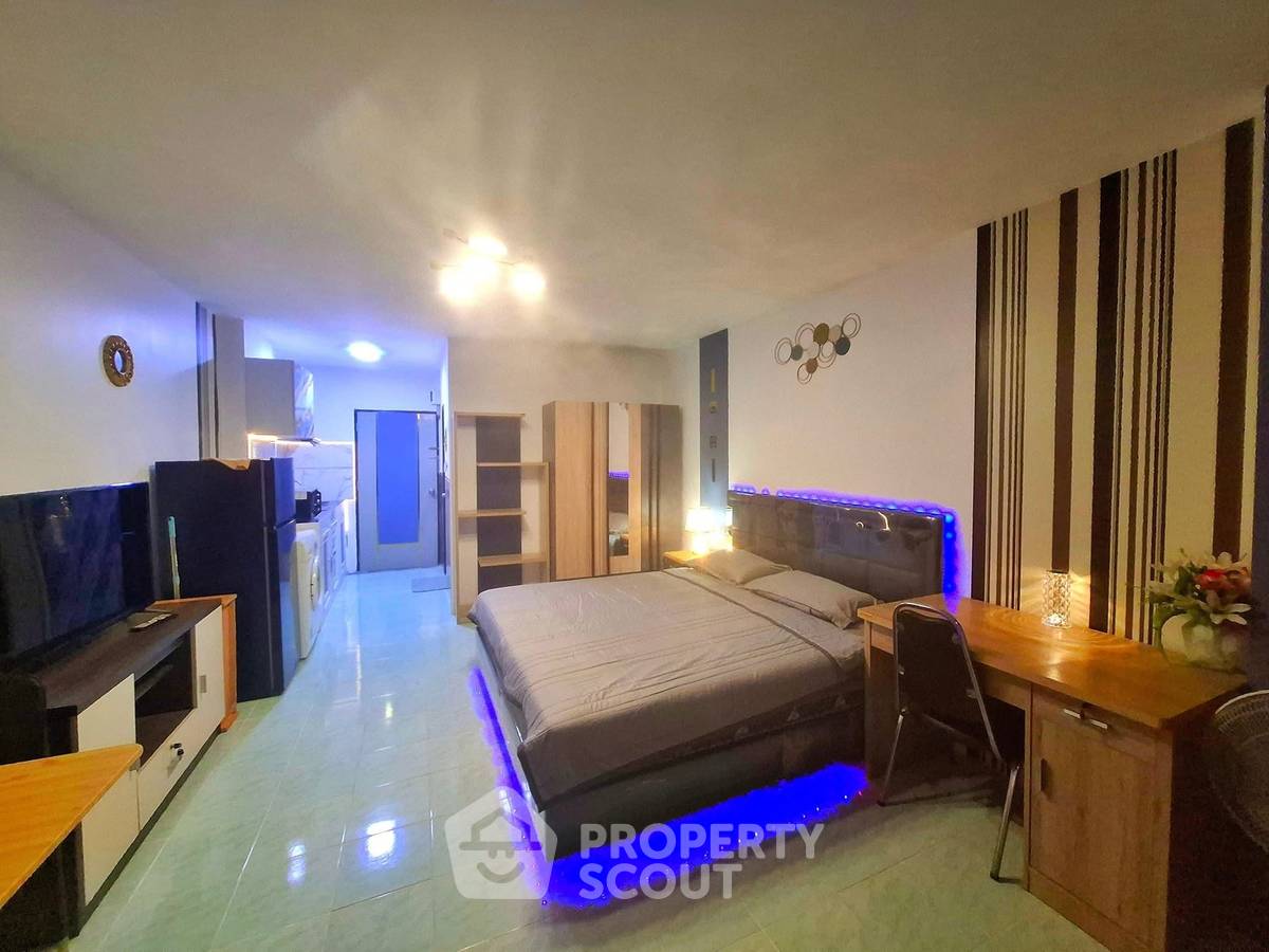 picture 1-BR Condo at View Talay 1 Condominium Jomtien close to Pattaya South (ID 2325774) - 5/15