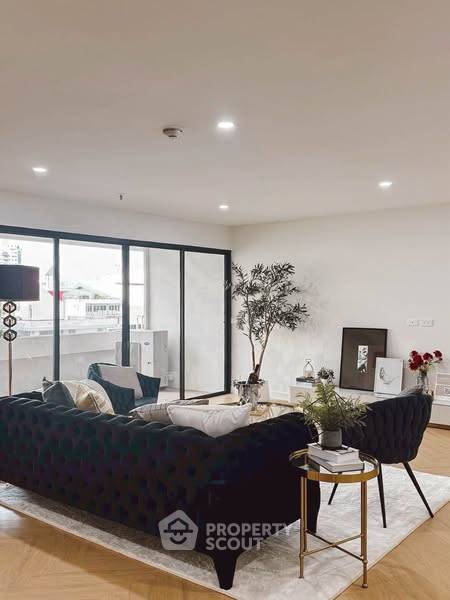picture 3-BR Condo at Prestige Towers Condominium near MRT Sukhumvit (ID 2325533) - 2/16