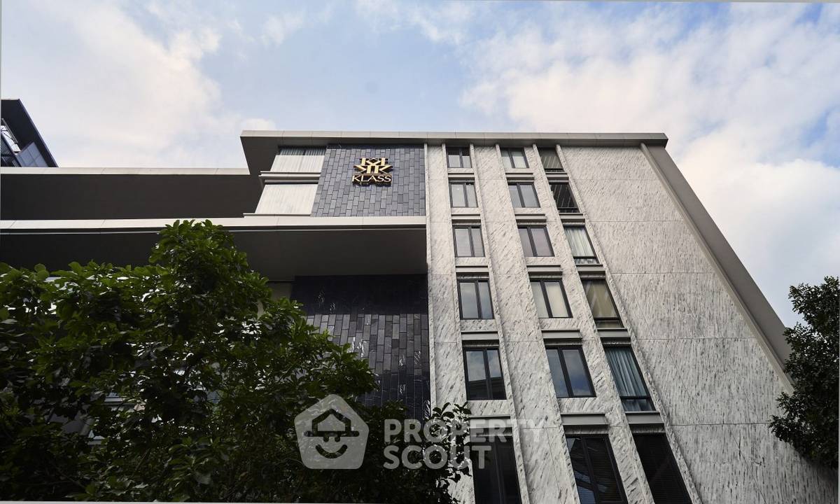 picture 3-BR Condo at Klass Sarasin Rajdamri near BTS Ratchadamri (ID 2327139) - 10/13