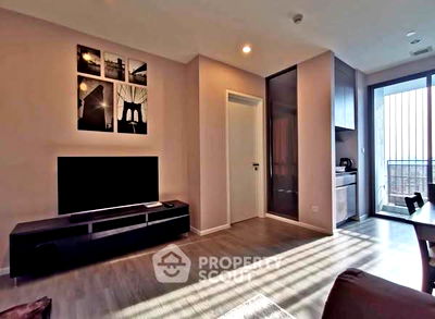 Condos for sale Sukhumvit 69/1 : 1-BR Condo at The Room Sukhumvit 69 near BTS Phra Khanong (ID 2327430)