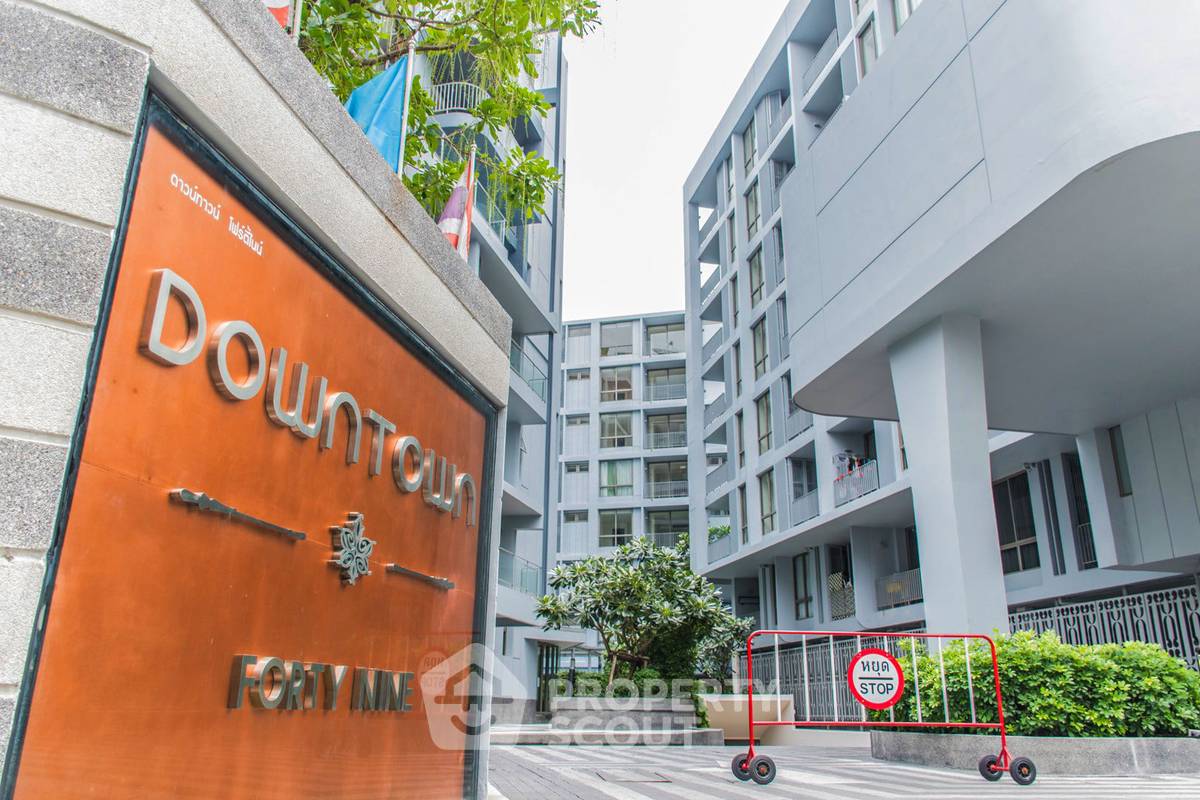 รูป คอนโด 1-ห้องนอน ที่ ดาวน์ทาวน์ 49 สุขุมวิท ใกล้ BTS พร้อมพงษ์ (ID 636808) - รูปที่ 7/24