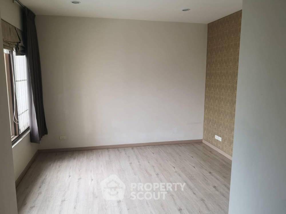 รูป คอนโด 2-ห้องนอน ที่ ดิ เอ็มโพริโอ เพลส ใกล้ BTS พร้อมพงษ์ (ID 2073108) - รูปที่ 2/7