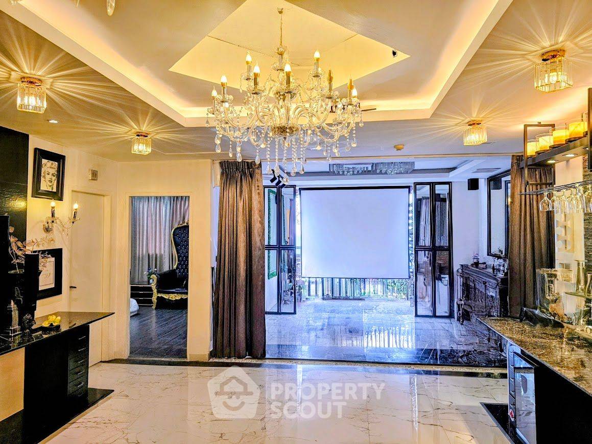 รูป คอนโด 3-ห้องนอน ที่ วิสต้า การ์เด้น คอนโดมิเนียม ใกล้ BTS พระโขนง (ID 2327232) - รูปที่ 11/26