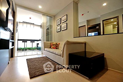 Condos for sale : High-Floor 1-BR 35 Sqm Condo At Rhythm Sukhumvit 44/1, 70m to BTS Phra Khanong (ID 767919)