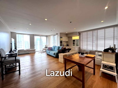 Condos for sale : 3 Bed 3 Bath  215 SQ.M at Langsuan Ville