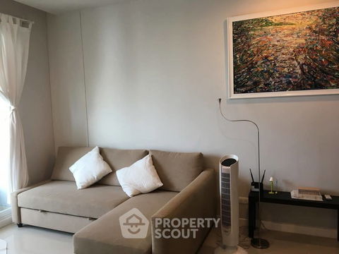 1-BR Condo at Circle Condominium near MRT Phetchaburi (ID 2071347)