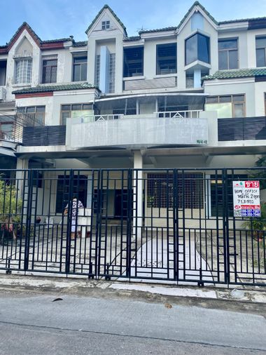 Home office for sale, Lat Phrao 35, size 72 sq m. 0863377287