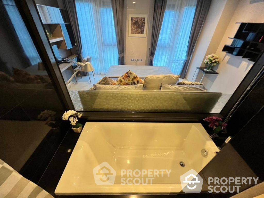 picture 1-BR Condo at Rhythm Sukhumvit 36-38 near BTS Thong Lor (ID 671048) - 8/17