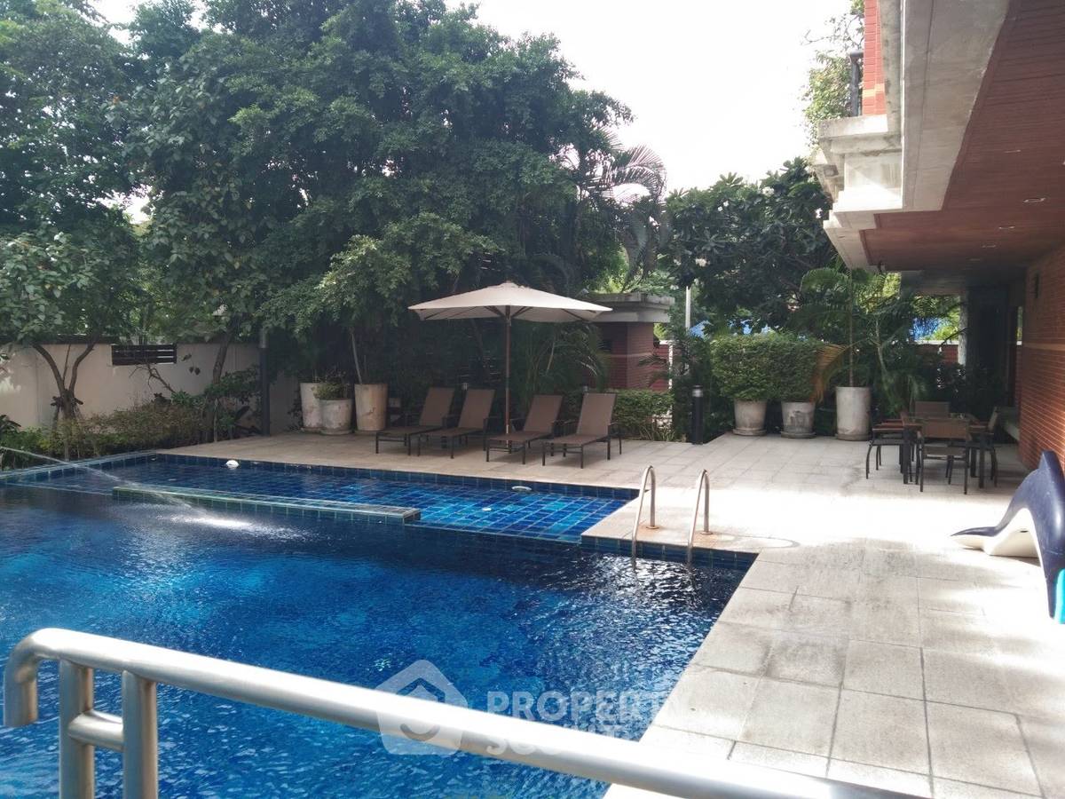 picture 2-BR Condo at Baan Ananda Condo Sukhumvit 61 near BTS Thong Lor (ID 2327278) - 17/18